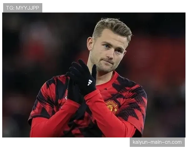 德里赫特领衔拜仁后防 出球能力强化防守体系